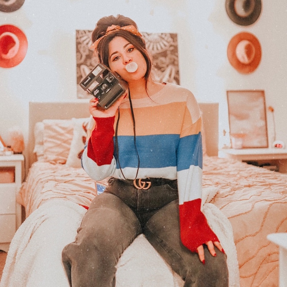 HM sweater